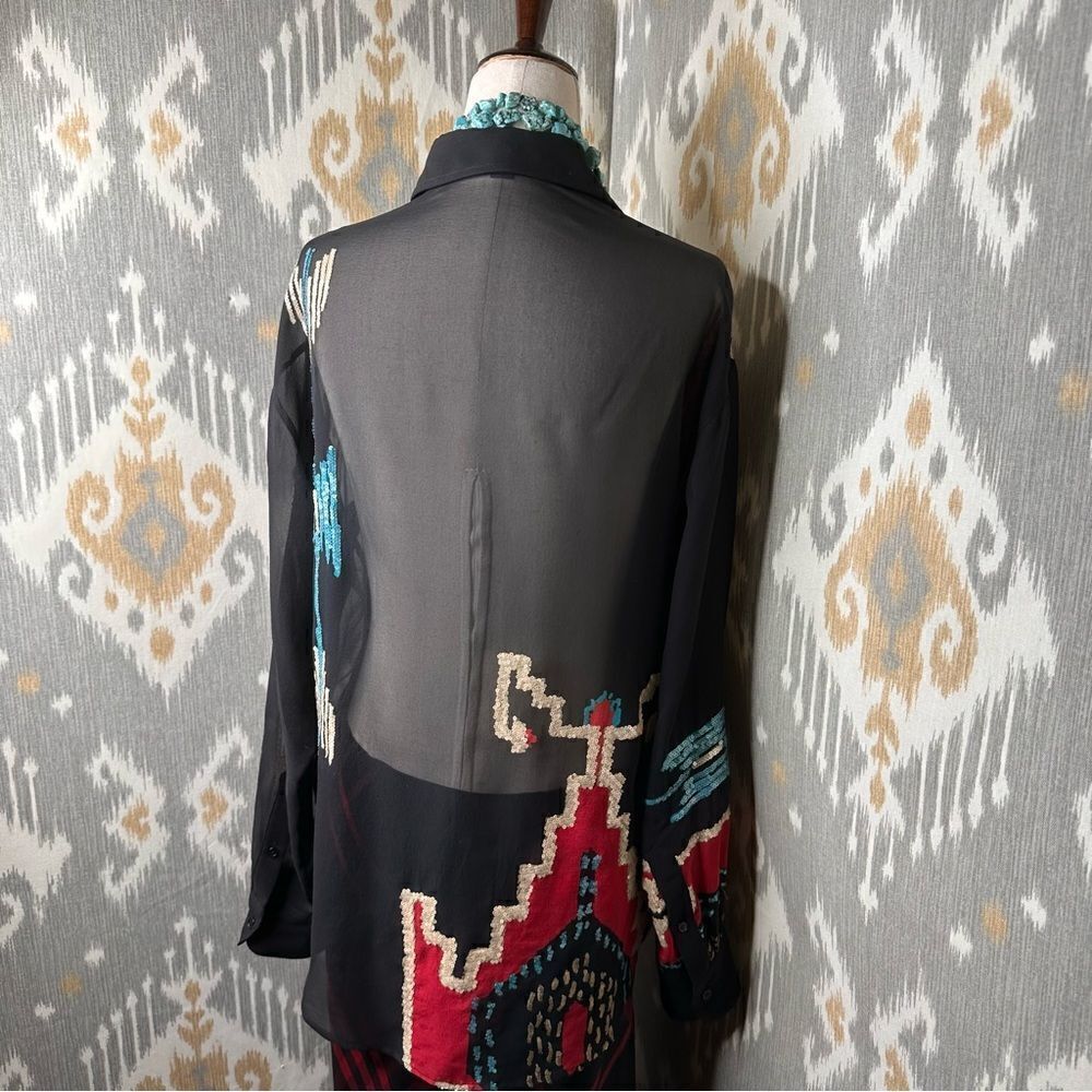 Ralph Lauren Collection Antonella Geometric
Beaded Blouse - Picture 16 of 17